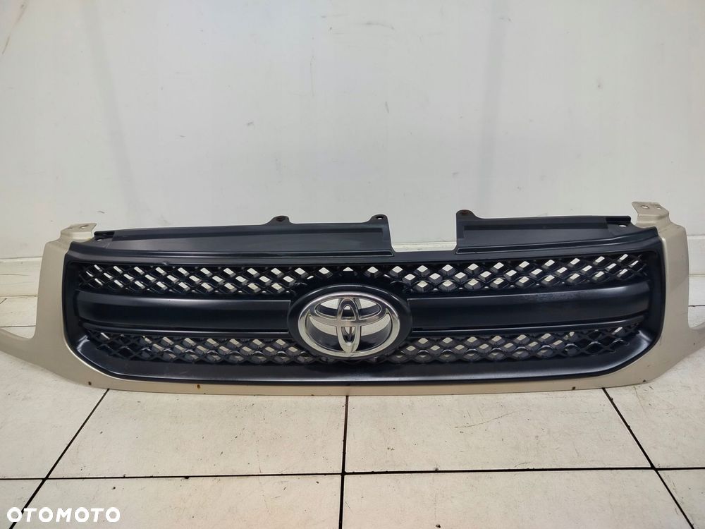 toyota rav4 ii 3d 00r- grill atrapa chłodnicy 4r4 - 13