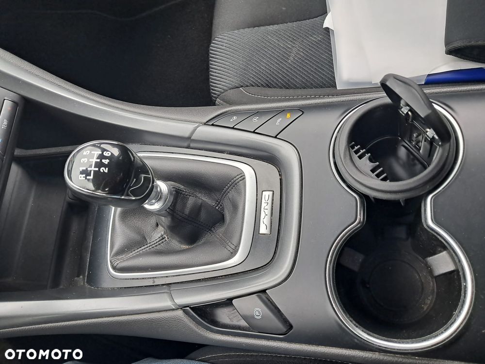 Ford Mondeo - 21