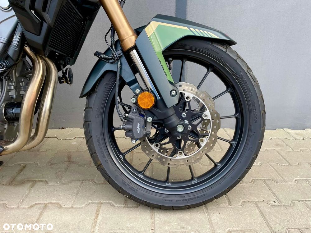 Honda CB - 15