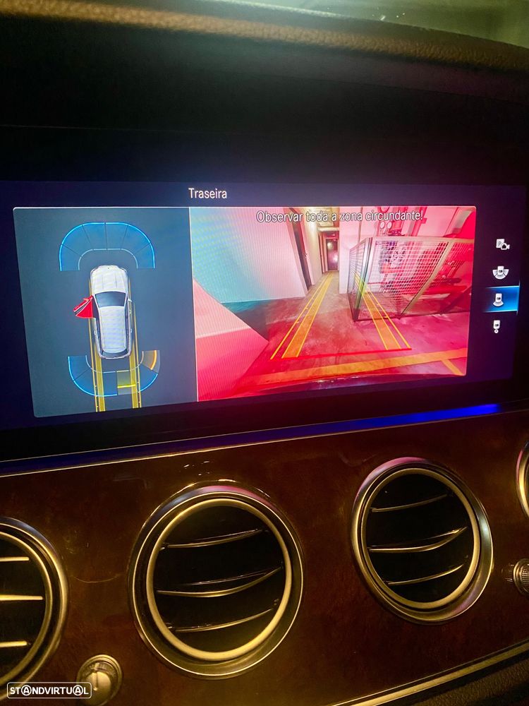 Mercedes-Benz E 300 de 4Matic 9G-TRONIC Avantgarde - 16