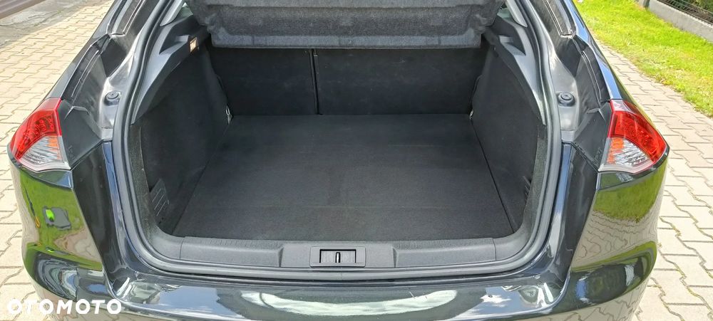 Renault Laguna 2.0 DCi FAP GT - 15