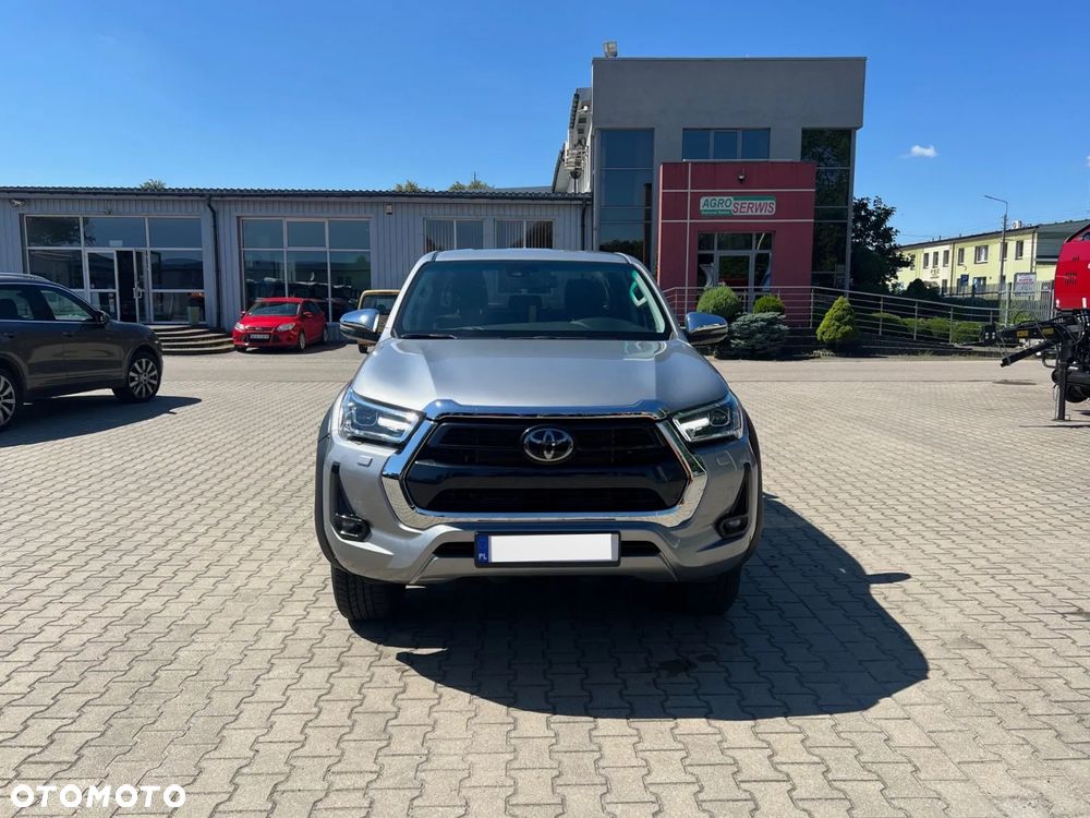 Toyota Hilux 2.8 D-4D Double Cab SR5 4x4 - 4