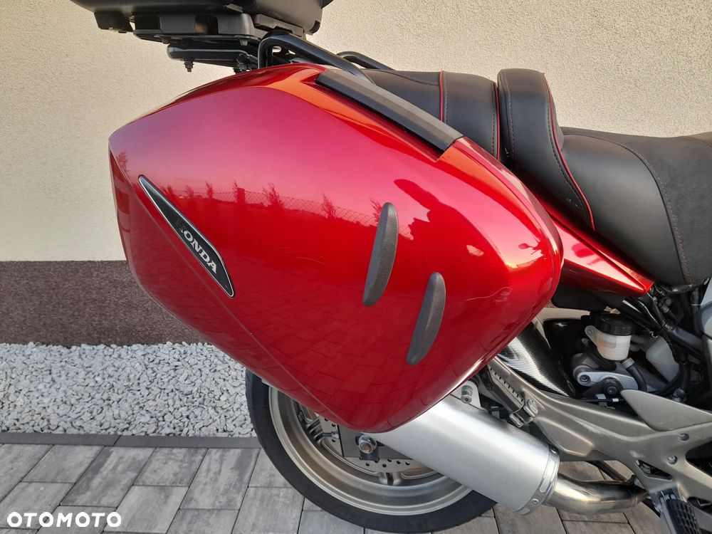 Honda CBF - 17