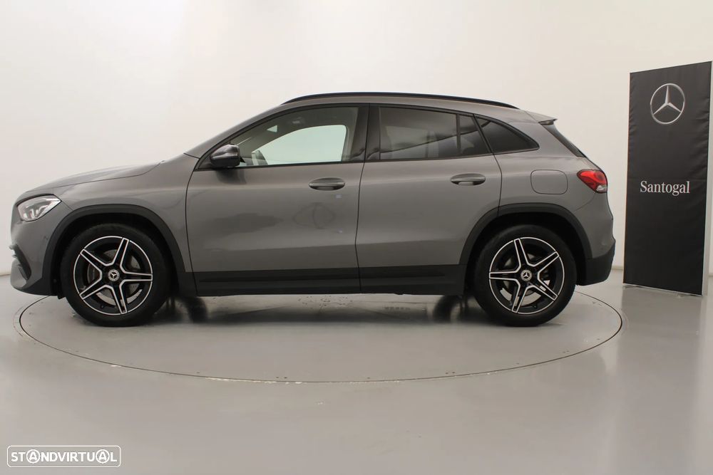 Mercedes-Benz GLA 180 d AMG Line - 12