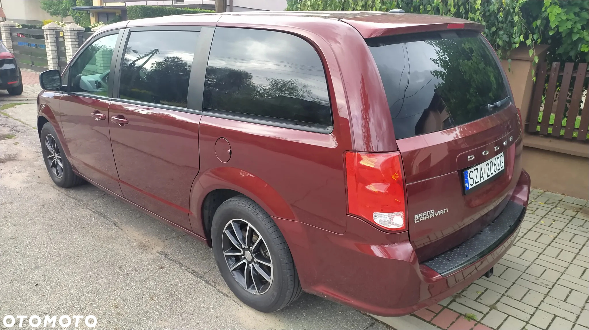 Dodge Grand Caravan - 6