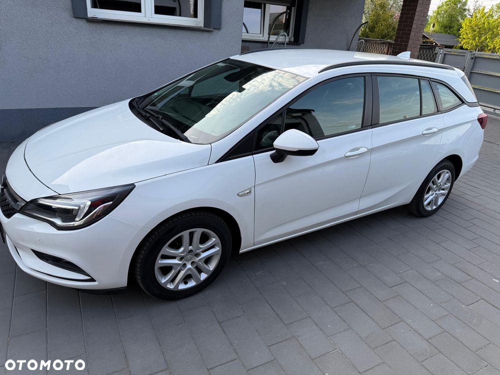 Opel Astra 1.6 D Start/Stop Business - 6