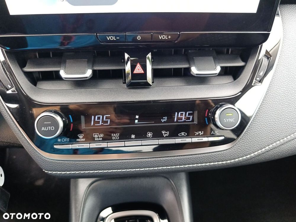 Toyota Corolla - 27