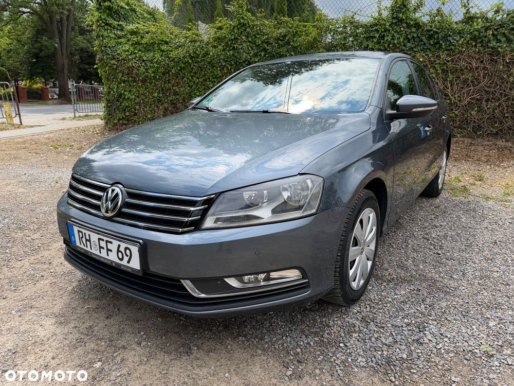Volkswagen Passat 1.4 TSI BMT Comfortline - 10