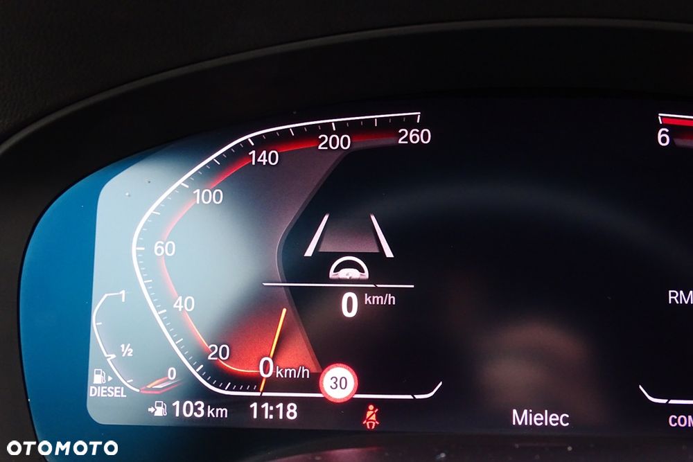 BMW Seria 5 520d xDrive MHEV Sport Line sport - 34