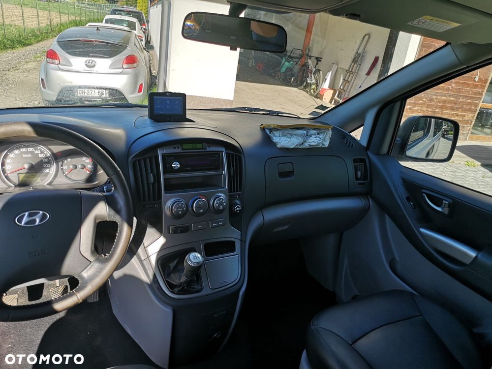 Hyundai H-1 2.5 CRDi Premium - 29