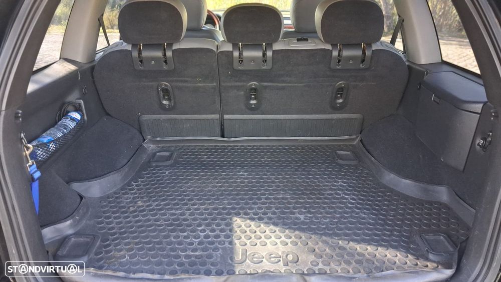 Jeep Grand Cherokee 2.7 CRD Overland - 14