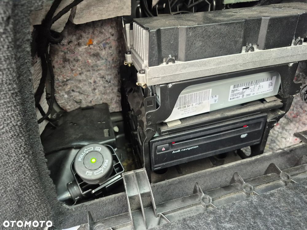 Audi A6 Avant 2.0 TFSI Multitronic - 27