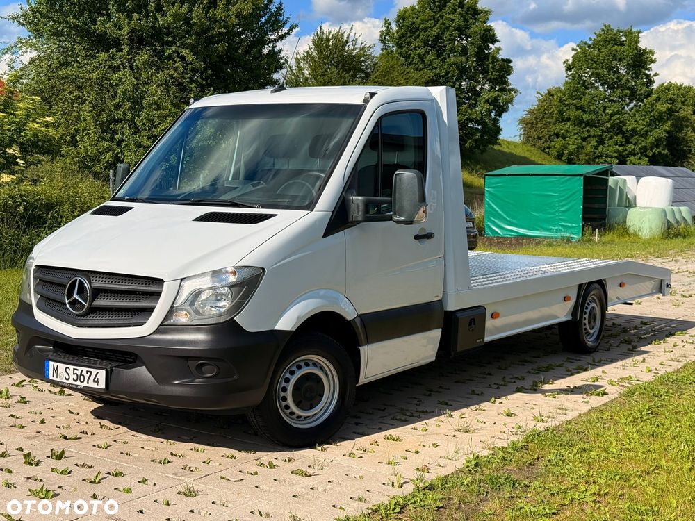 Mercedes-Benz Sprinter - 1