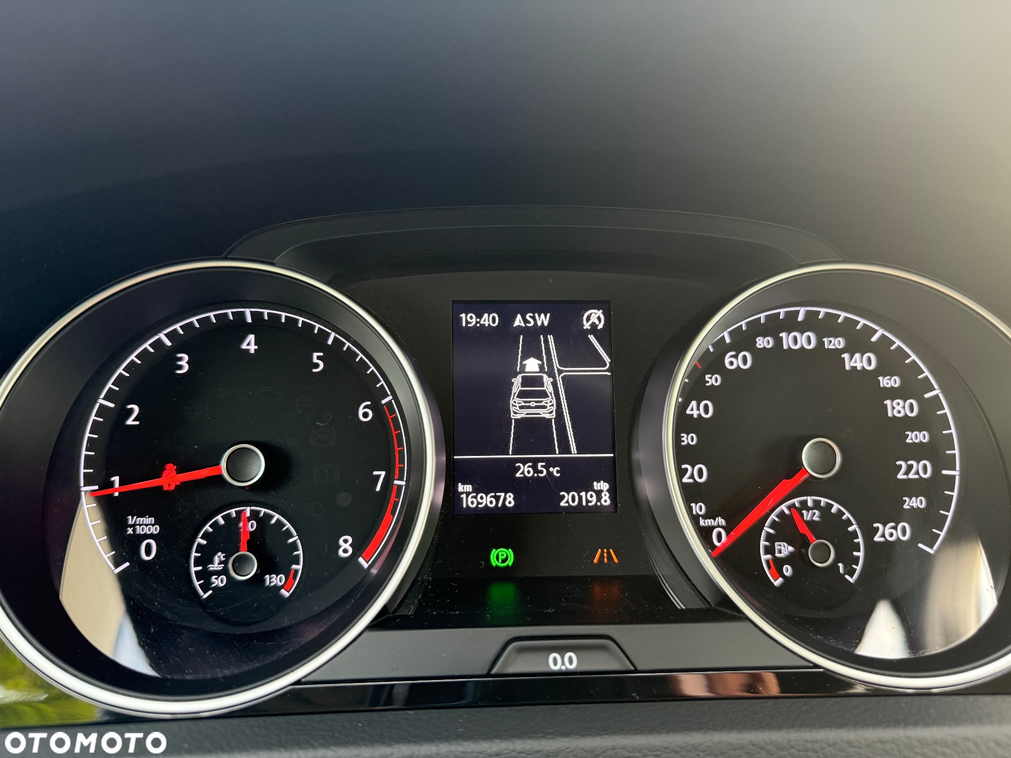 Volkswagen Golf VII 1.5 TSI BMT IQ Drive - 38