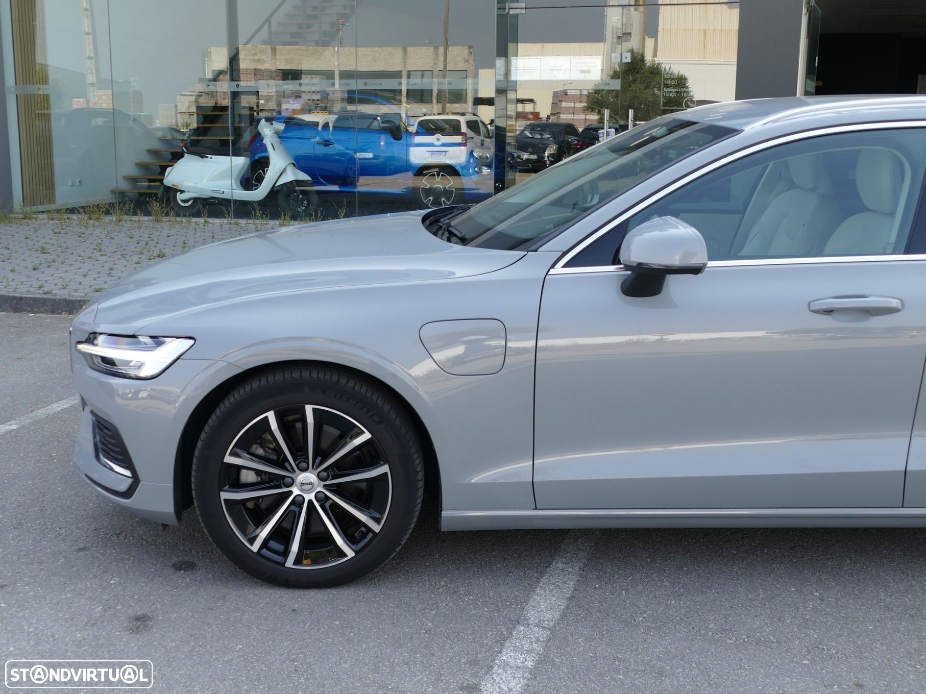 Volvo V60 2.0 T6 AWD TE Core - 13