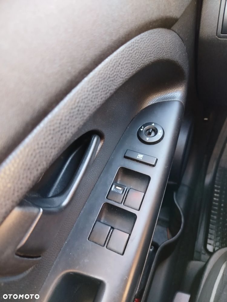 Kia Venga 1.6 L - 13