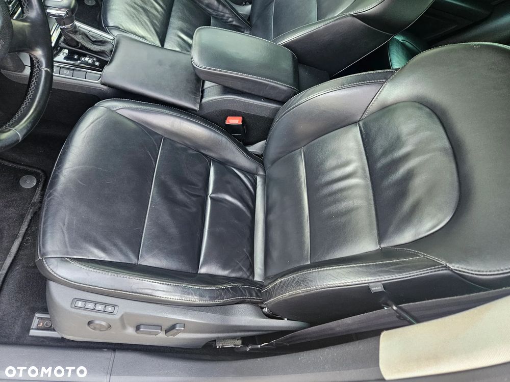 Skoda Superb 2.0 TDI DSG Elegance - 13