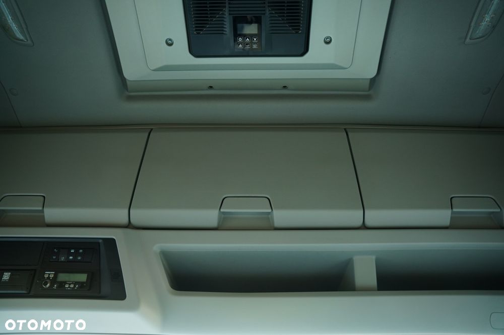 Ford F-MAX 500 / KLIMATYZACJA POSTOJOWA / BOGATE WYPOSAŻENIE / EURO 6 - 34