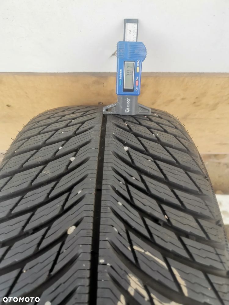 OPONA ZIMOWA 225/40 R18 MICHELIN PILOT ALPIN 5 DOT 4623 BIĘŻNIK 7mm - 2