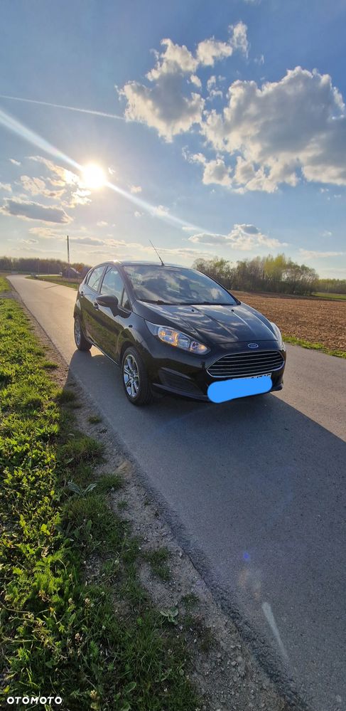 Ford Fiesta - 2