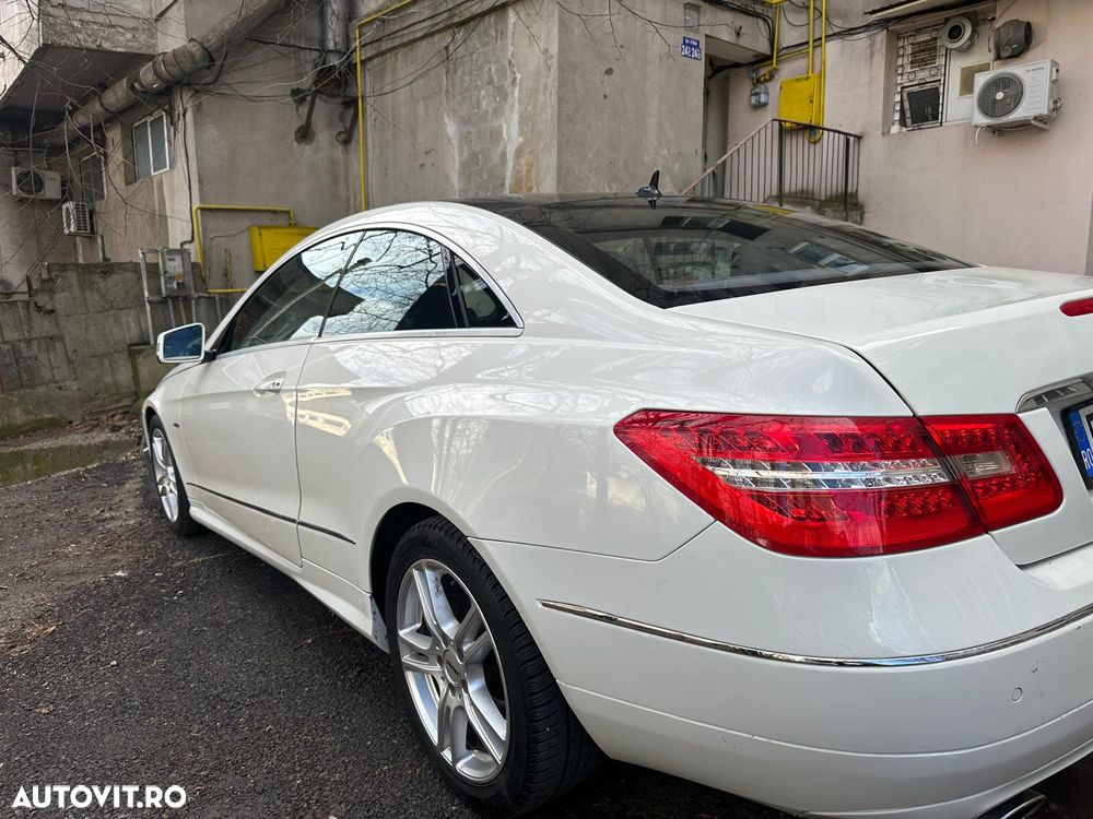 Mercedes-Benz E - 32