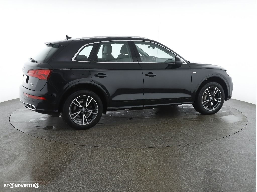 Audi Q5 55 TFSIe quattro Sport S tronic - 10