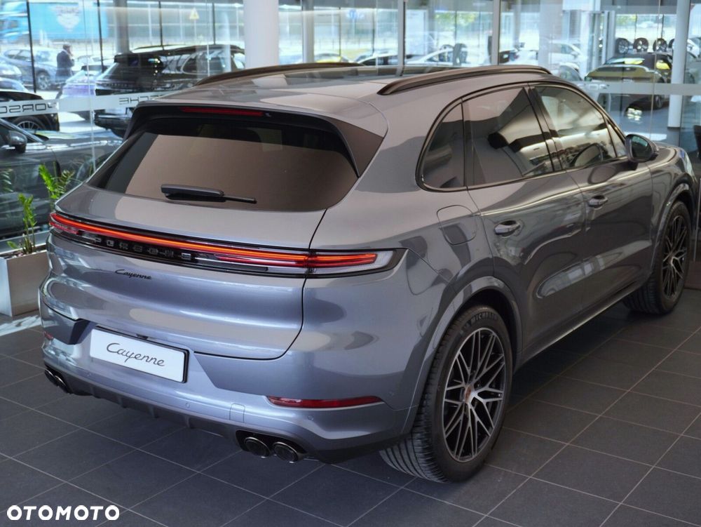 Porsche Cayenne Black Edition - 15