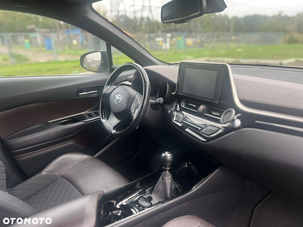Toyota C-HR 1.2 Turbo Lounge - 11