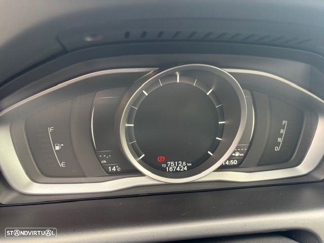 Volvo XC 60 2.0 D4 Dynamic Edition Geartronic - 3