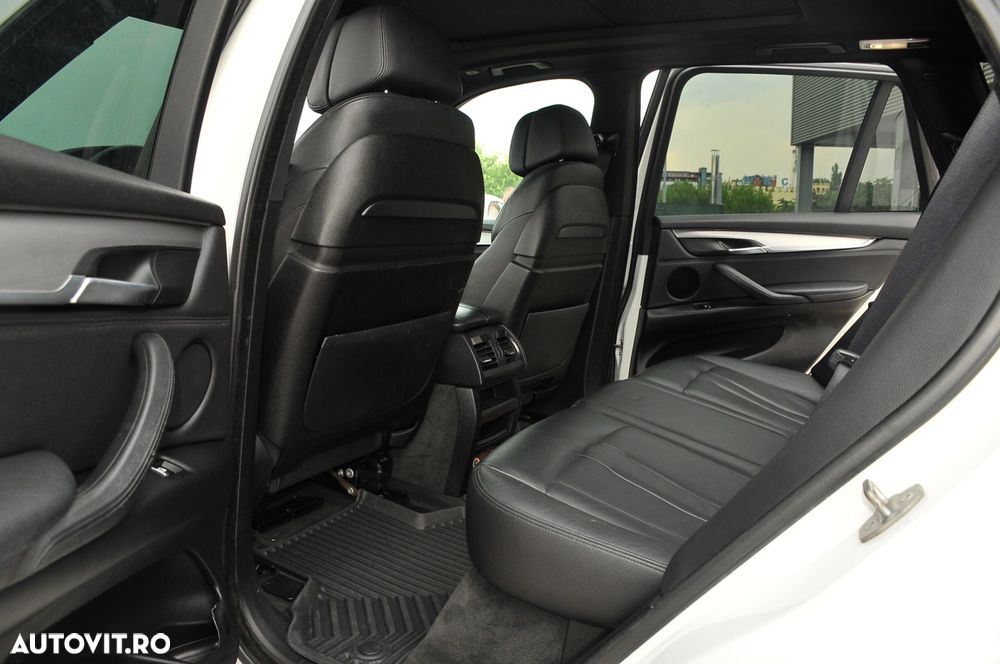 BMW X5 xDrive30d - 7