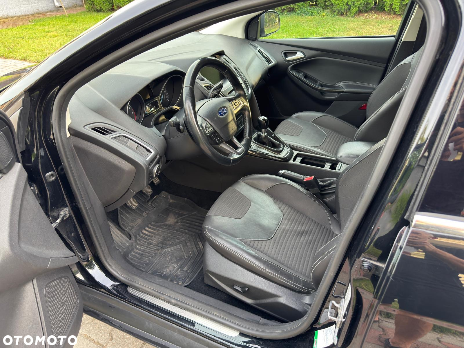 Ford Focus 1.0 EcoBoost SYNC Edition ASS - 10