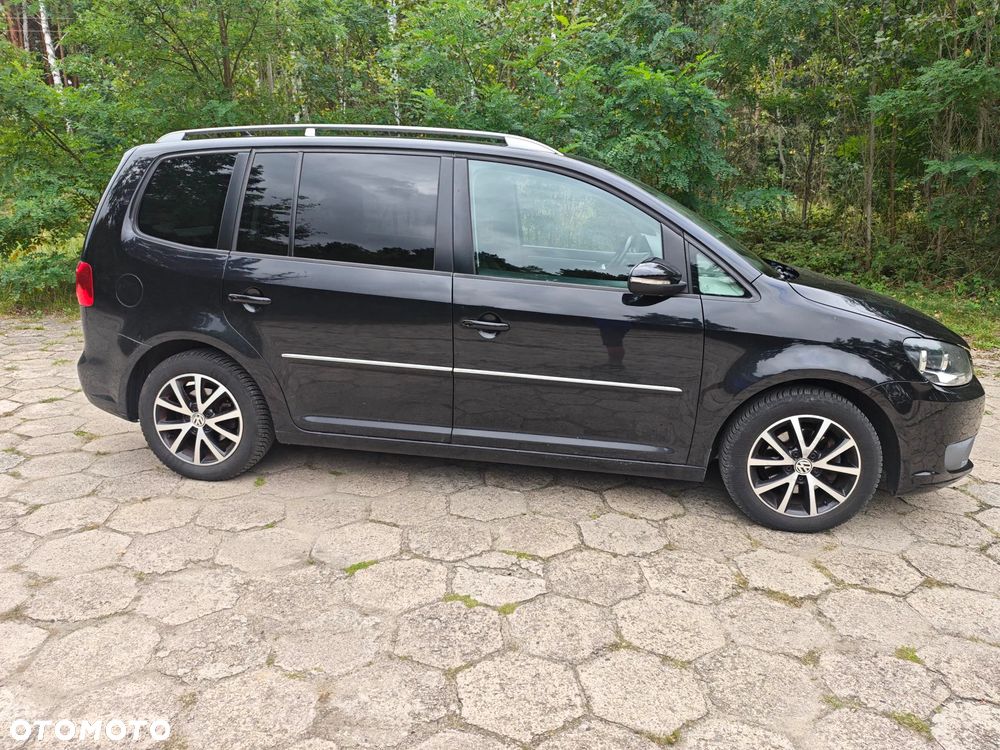 Volkswagen Touran 1.6 TDI DPF BlueMotion Technology Highline - 8