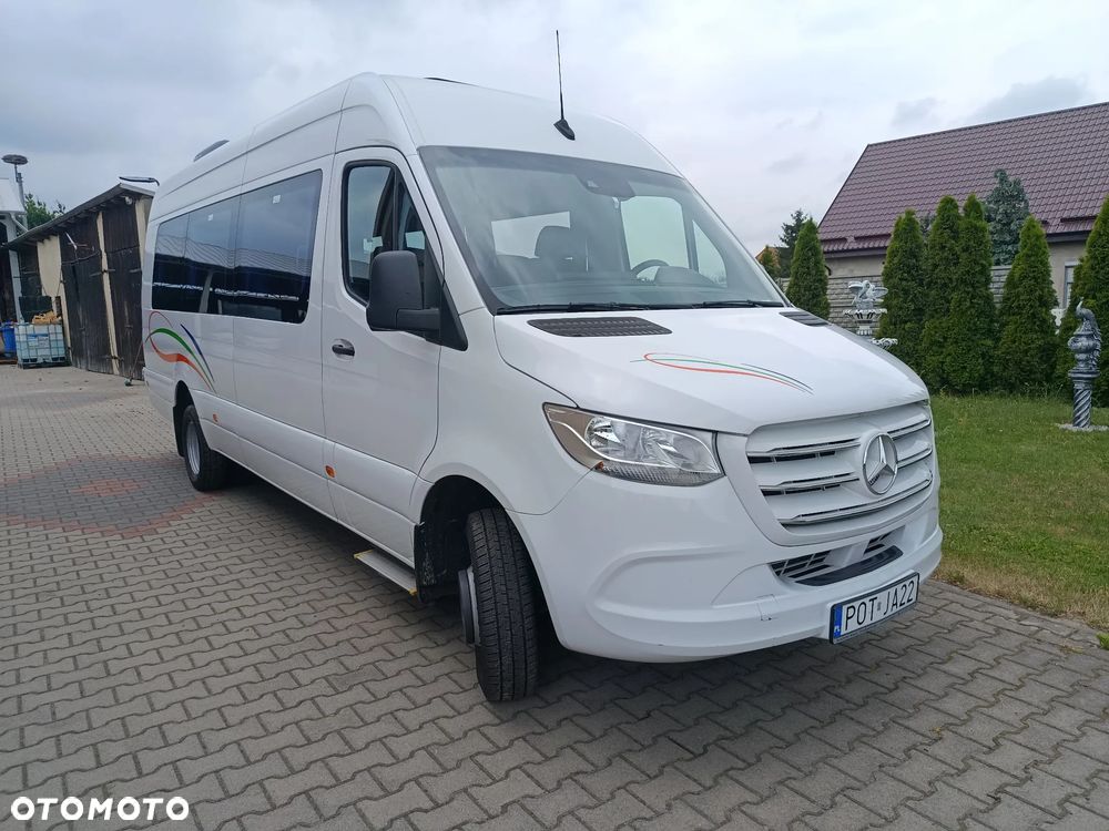 Mercedes-Benz Sprinter - 1