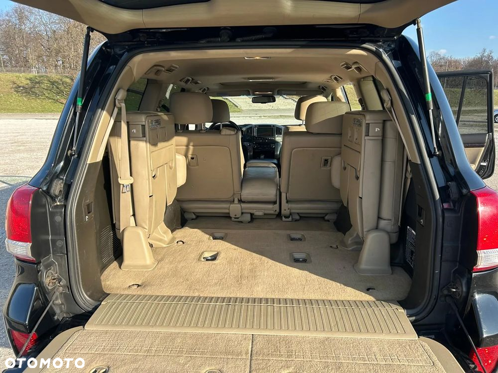 Toyota Land Cruiser LC 4.5 V8 D-4D Prestige Platinium 7os - 25