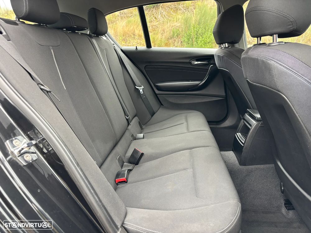 BMW 118 d Line Sport - 30