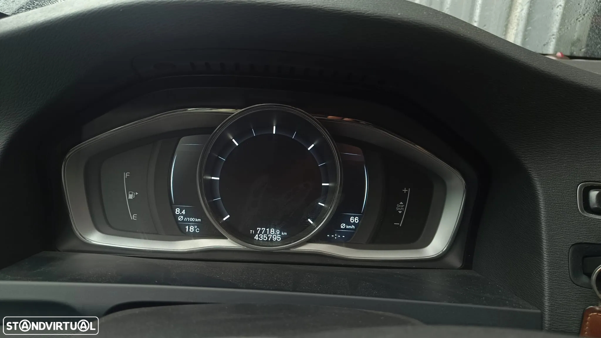 Volvo S60 2.0 180cv de 2014 - Peças Usadas (9529) - 9