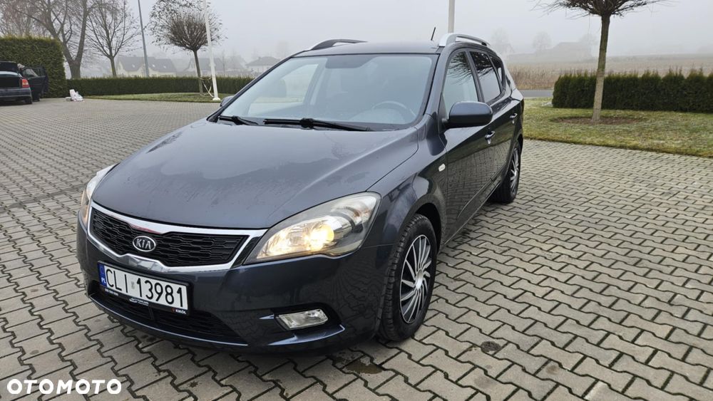 Kia Ceed 1.6 Crdi Comfort + - 10