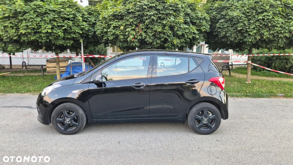 Hyundai i10 - 15