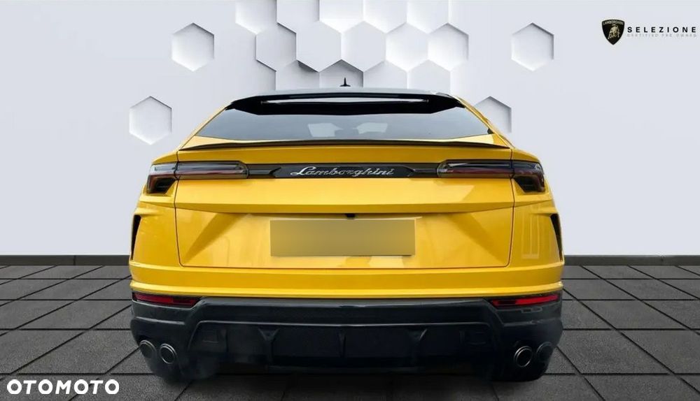 Lamborghini Urus - 5