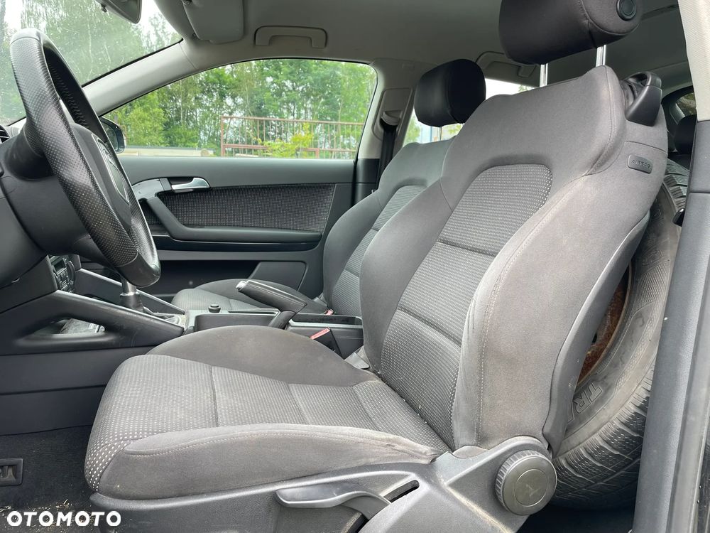 FOTELE KANAPA TYŁ AUDI A3 8P 3 DRZWI - 4