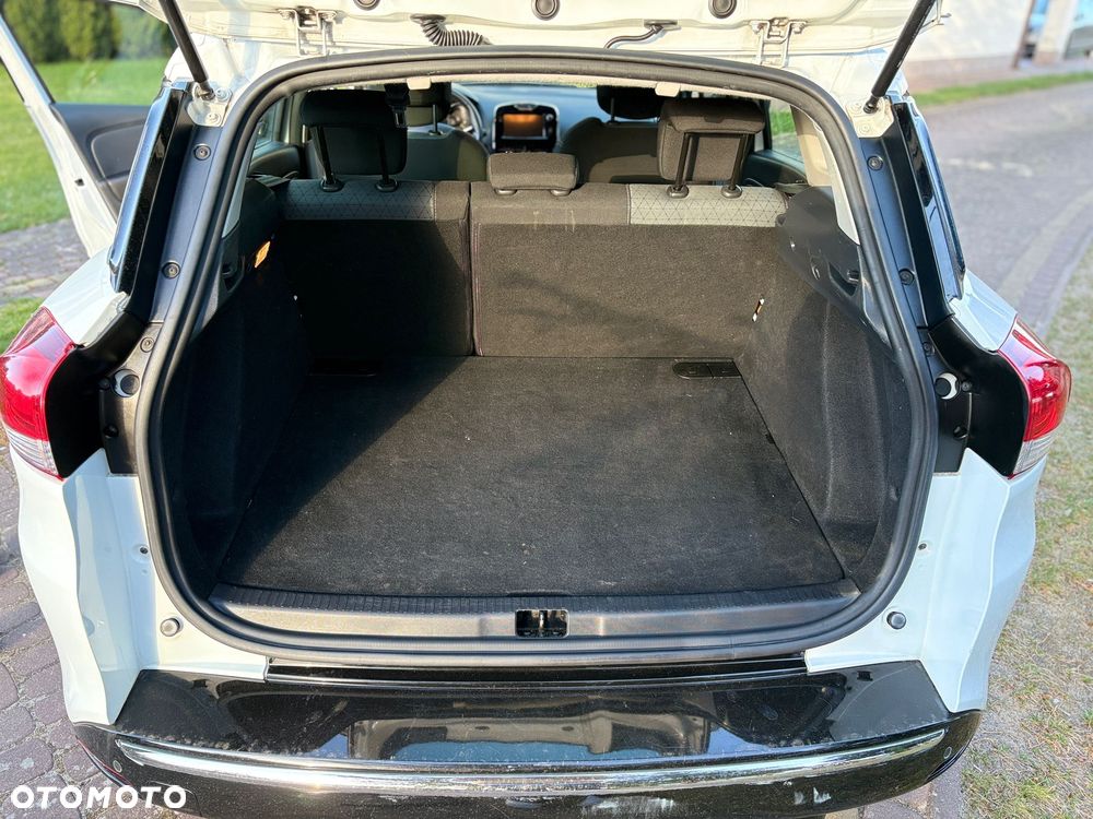 Renault Clio - 36