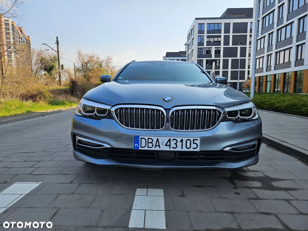 BMW Seria 5 520d xDrive Luxury Line - 2