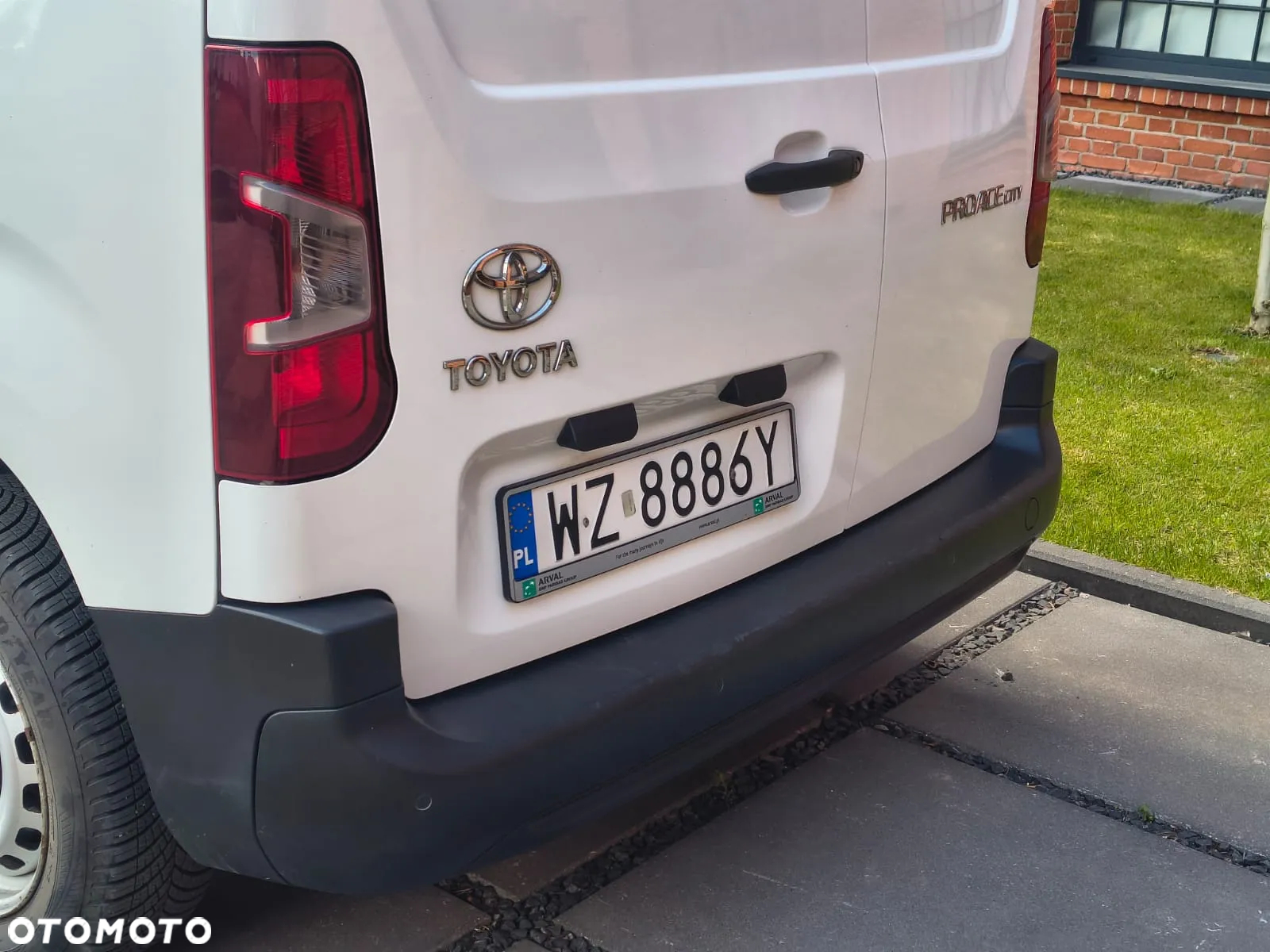 Toyota ProAce CITY Kangoo Express PARTNER Berlingo - 15