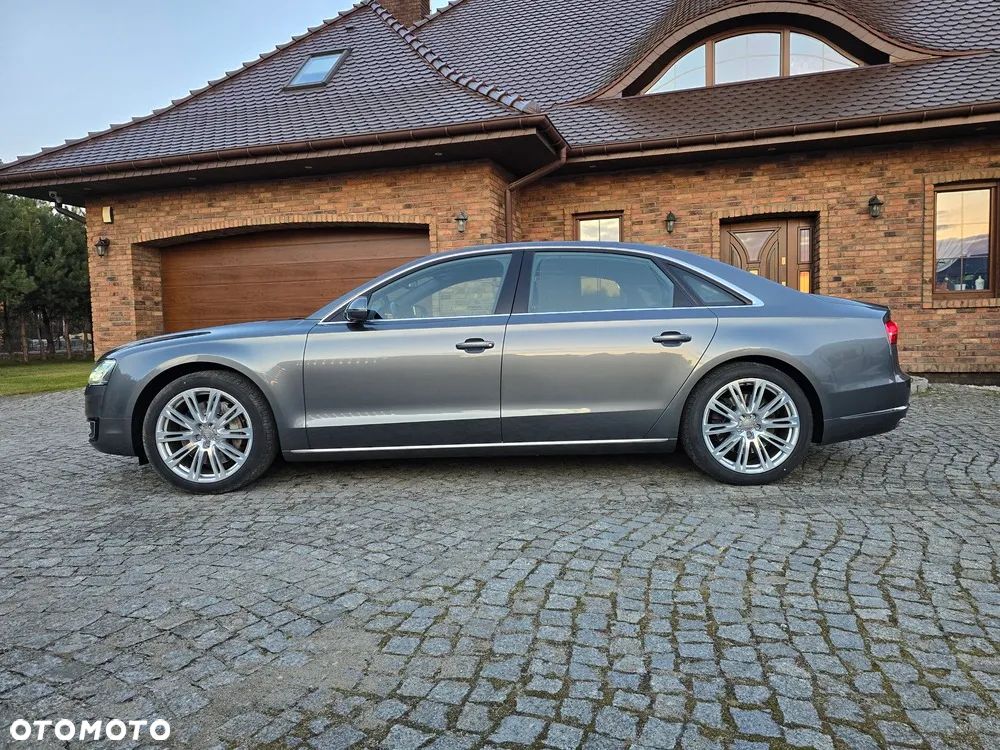 Audi A8 4.2 TDI DPF (clean diesel) quattro tiptronic Lang - 9