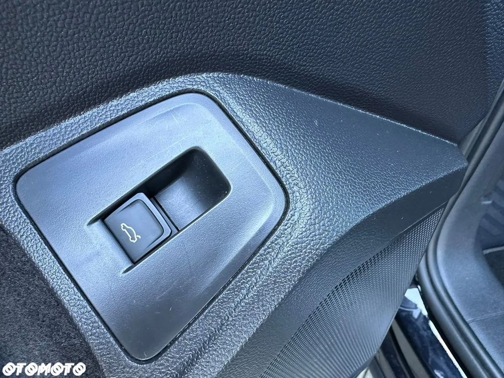 Volkswagen Tiguan Allspace 2.0 TDI 4Mot Elegance DSG - 17