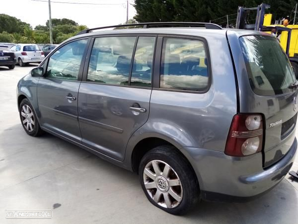 Para peças VOLKSWAGEN Touran (1T) - 4