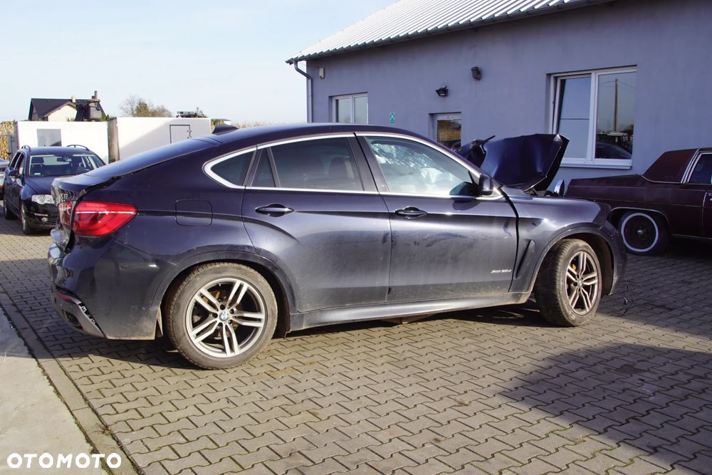Auto na części - BMW X6 F16 3.0 D 258 KM N57D30 GA8HP75Z 416 2015R Silnik Skrzynia Drzwi Błotnik Zderzak Klapa Lampa Klamka Szyba Lusterko Deska Kokpit Sterownik Moduł Czujnik Licznik Wyświetlacz Panel Kierownica - 5