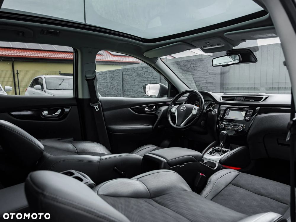 Nissan Qashqai 1.2 DIG-T TEKNA+ - 19