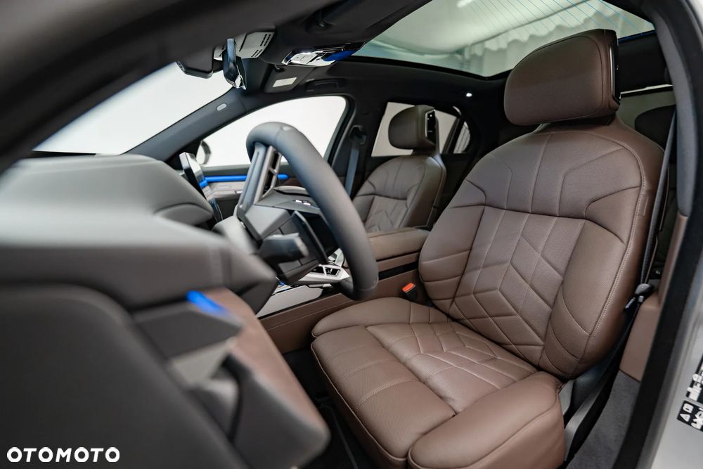 BMW Seria 7 740 xDrive mHEV sport - 20