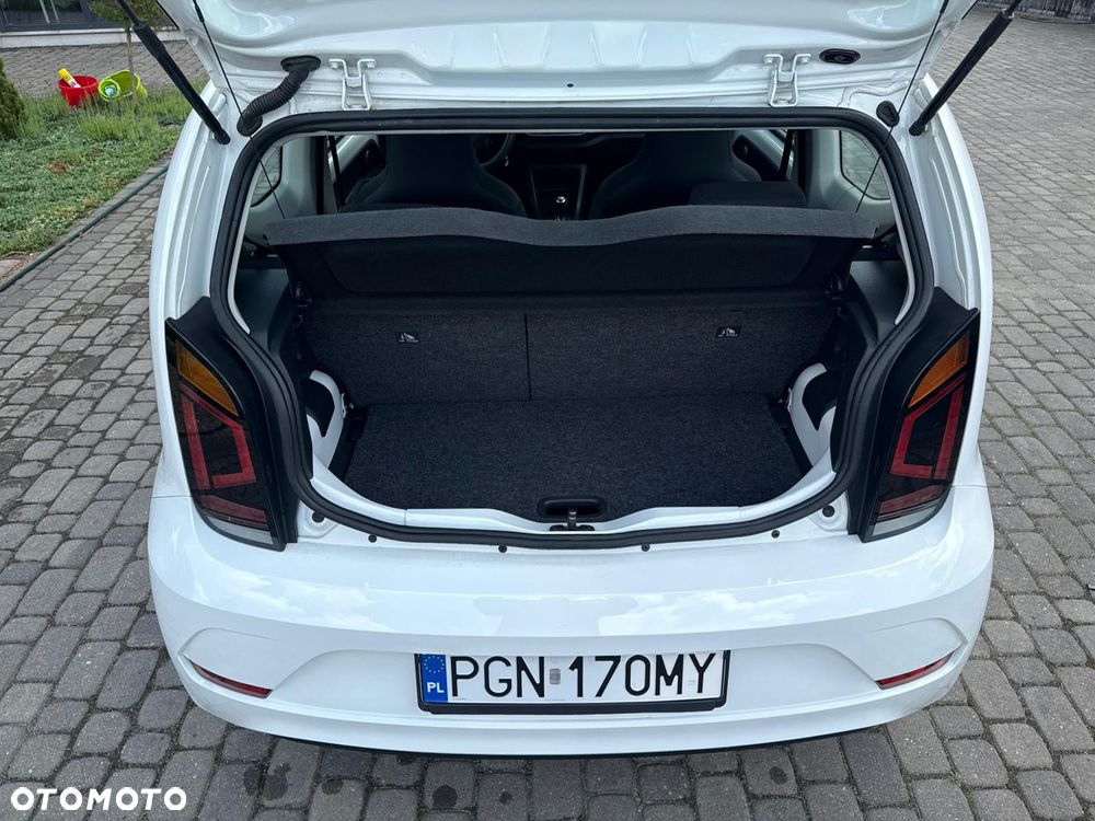 Volkswagen up! white style - 25